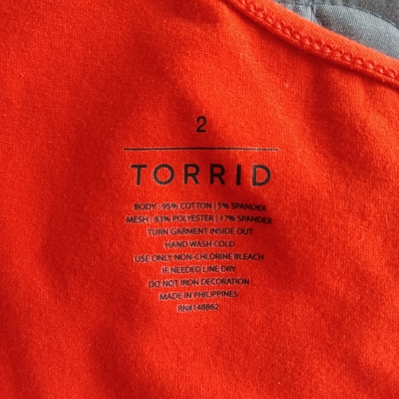 NWT Torrid size 2 one shoulder top - Picture 5 of 7